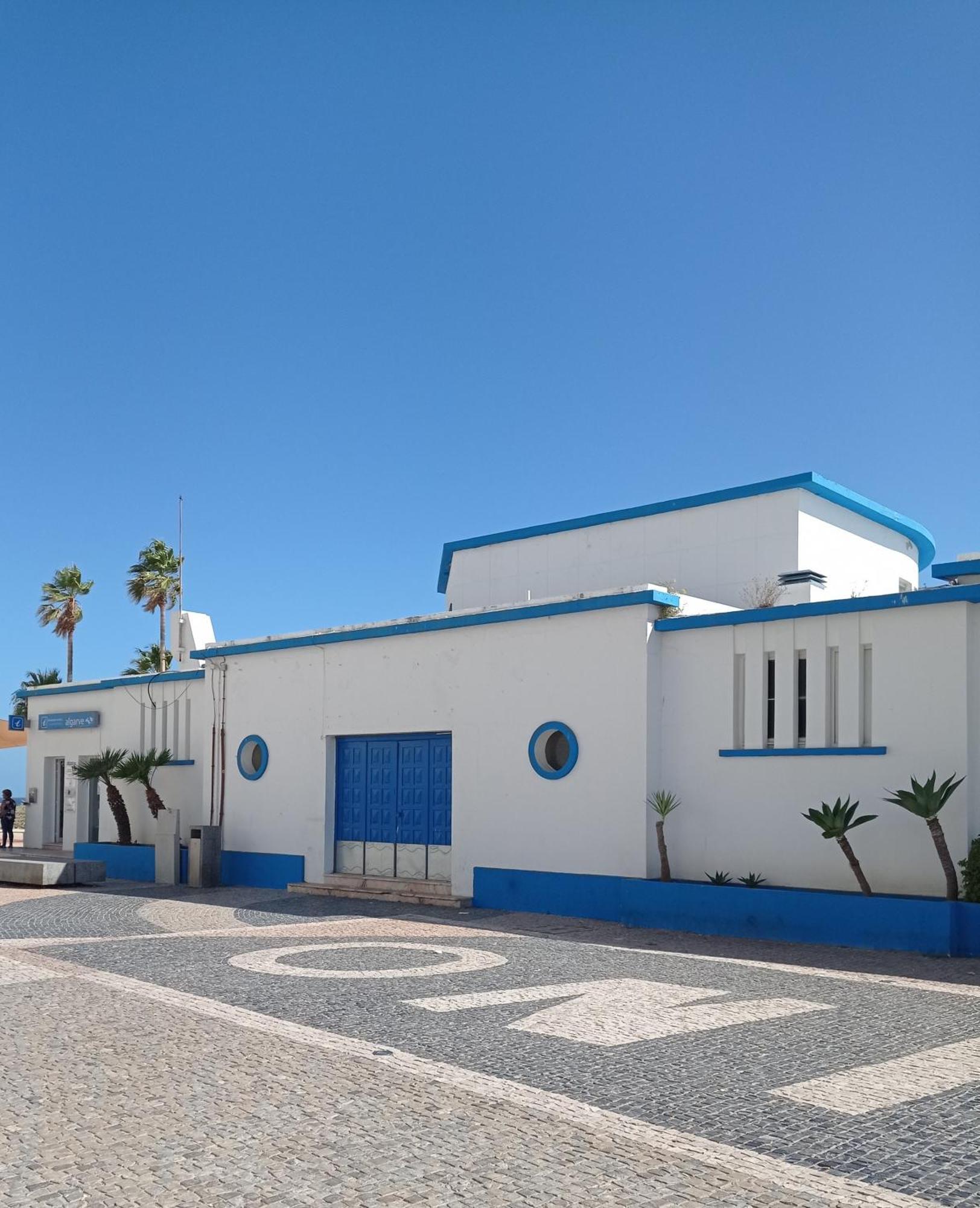 Casino Blu: 50M To Beach, In Town Center Armação de Pêra Extérieur photo